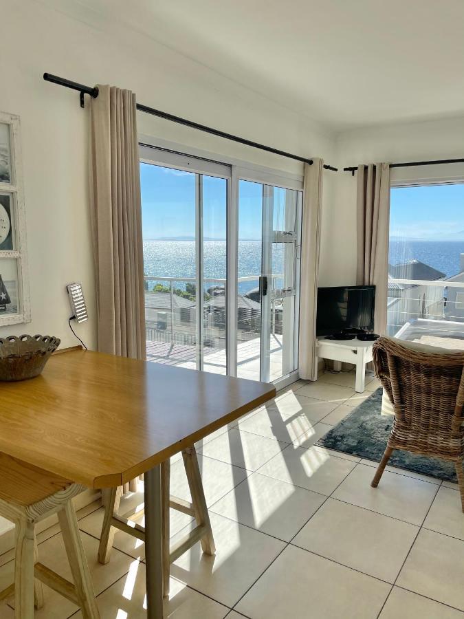 Sail Away Studios Simonʼs Town Екстериор снимка