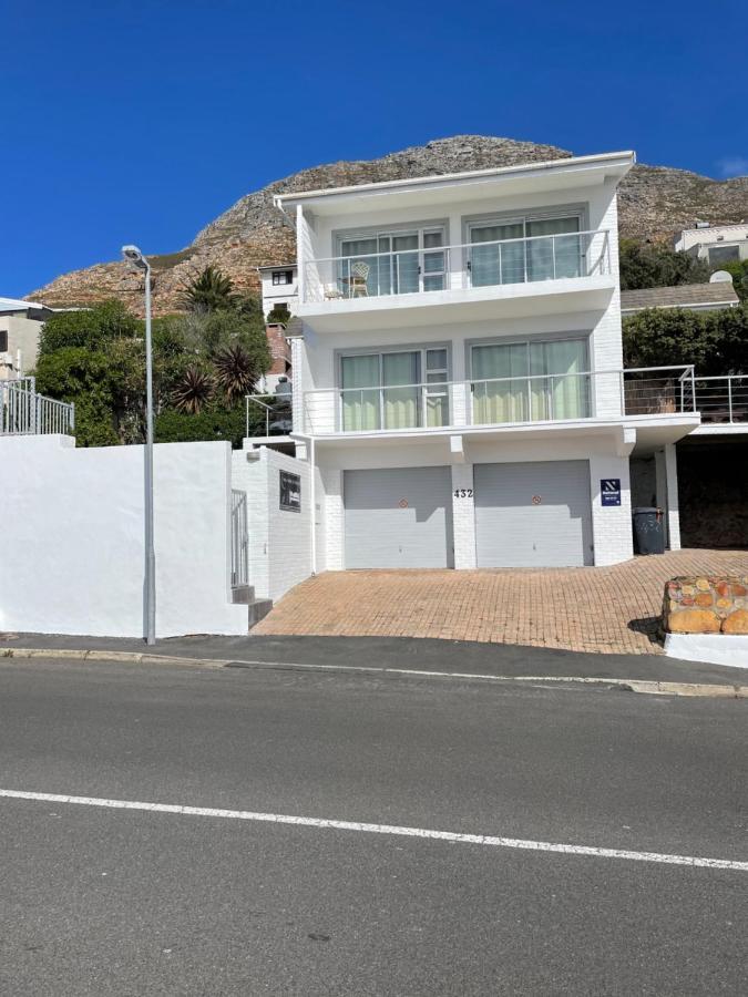 Sail Away Studios Simonʼs Town Екстериор снимка